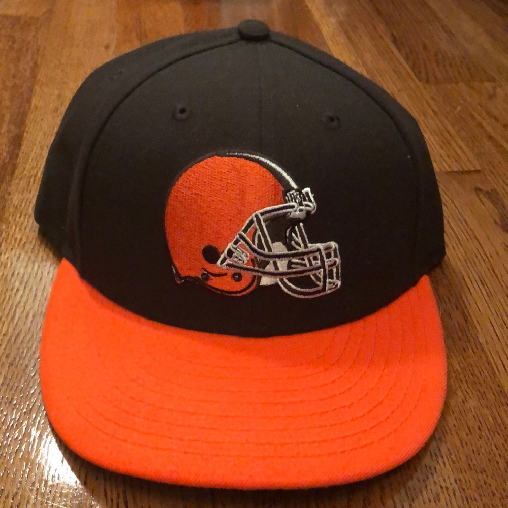 Cleveland Browns Low Fitted Hat 7 3/8